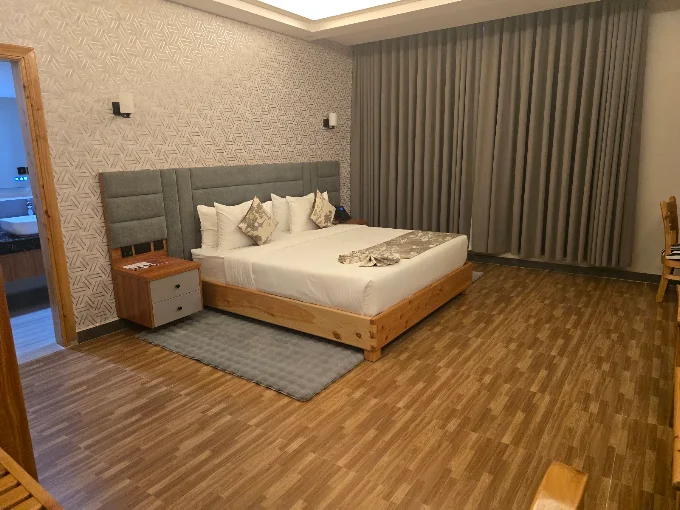 THA NICKOLEE HOTEL