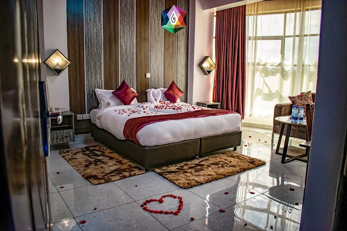 THE GEM HOTEL