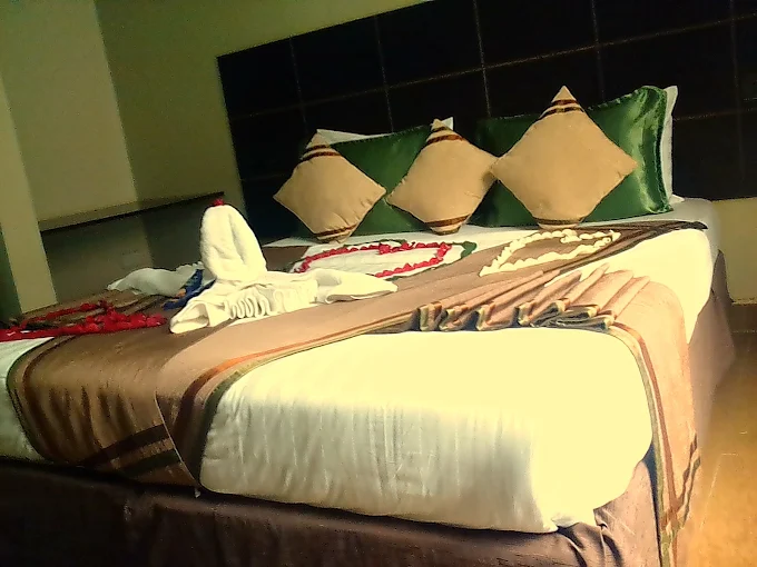 ESERIANI THE HOTEL
