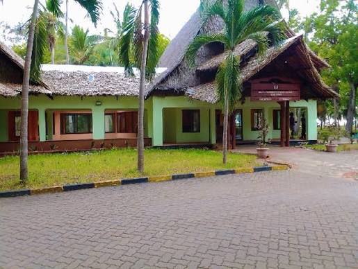 JUMUIA CONFERENCE& BEACH RESORT KANAMAI