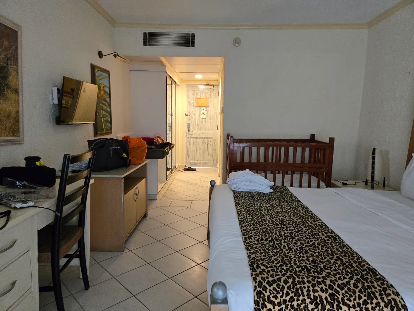 DIANI REEF BEACH RESORT AND SPAR