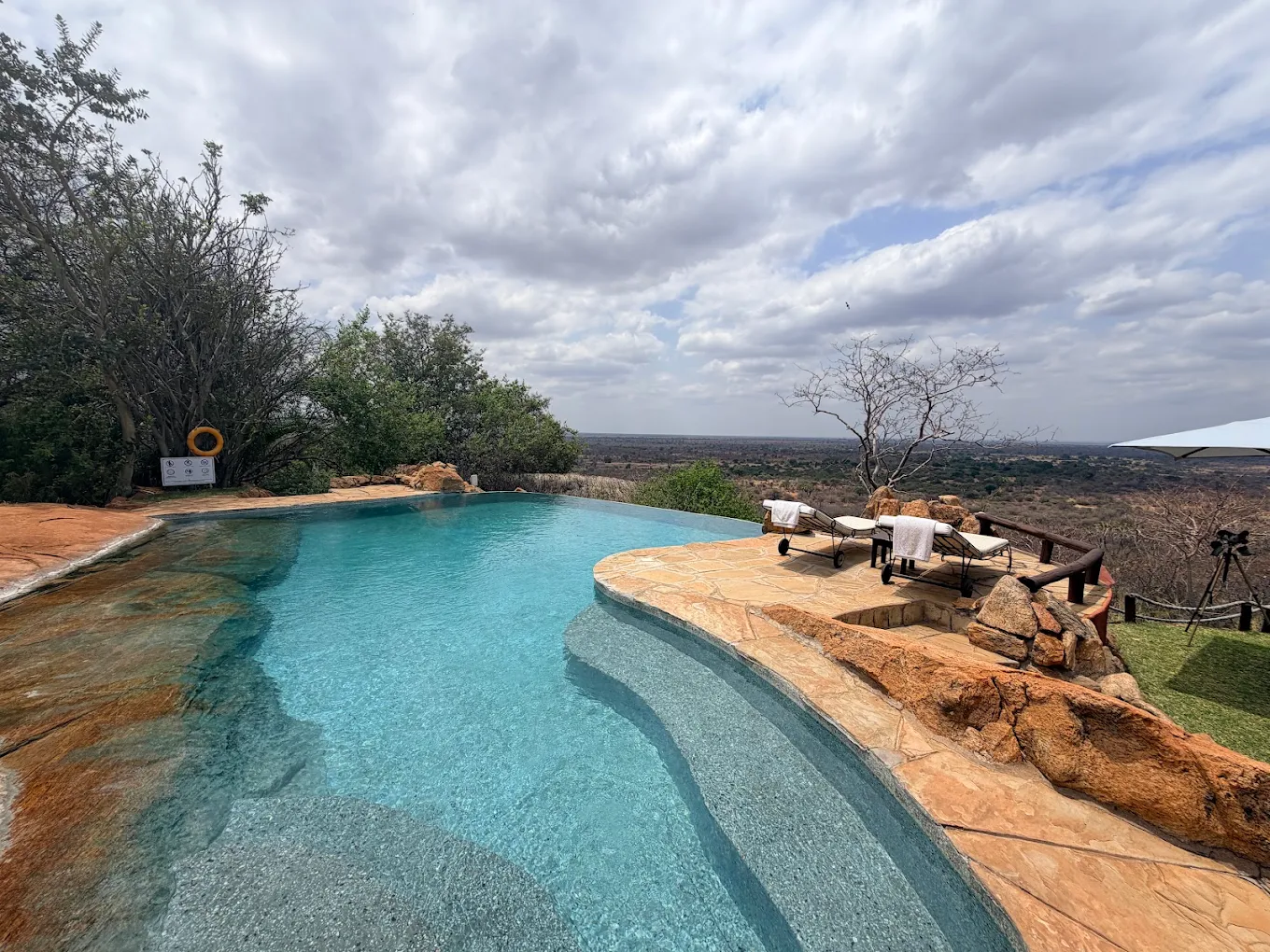 ELEWANA ELSA'S KOPJE MERU