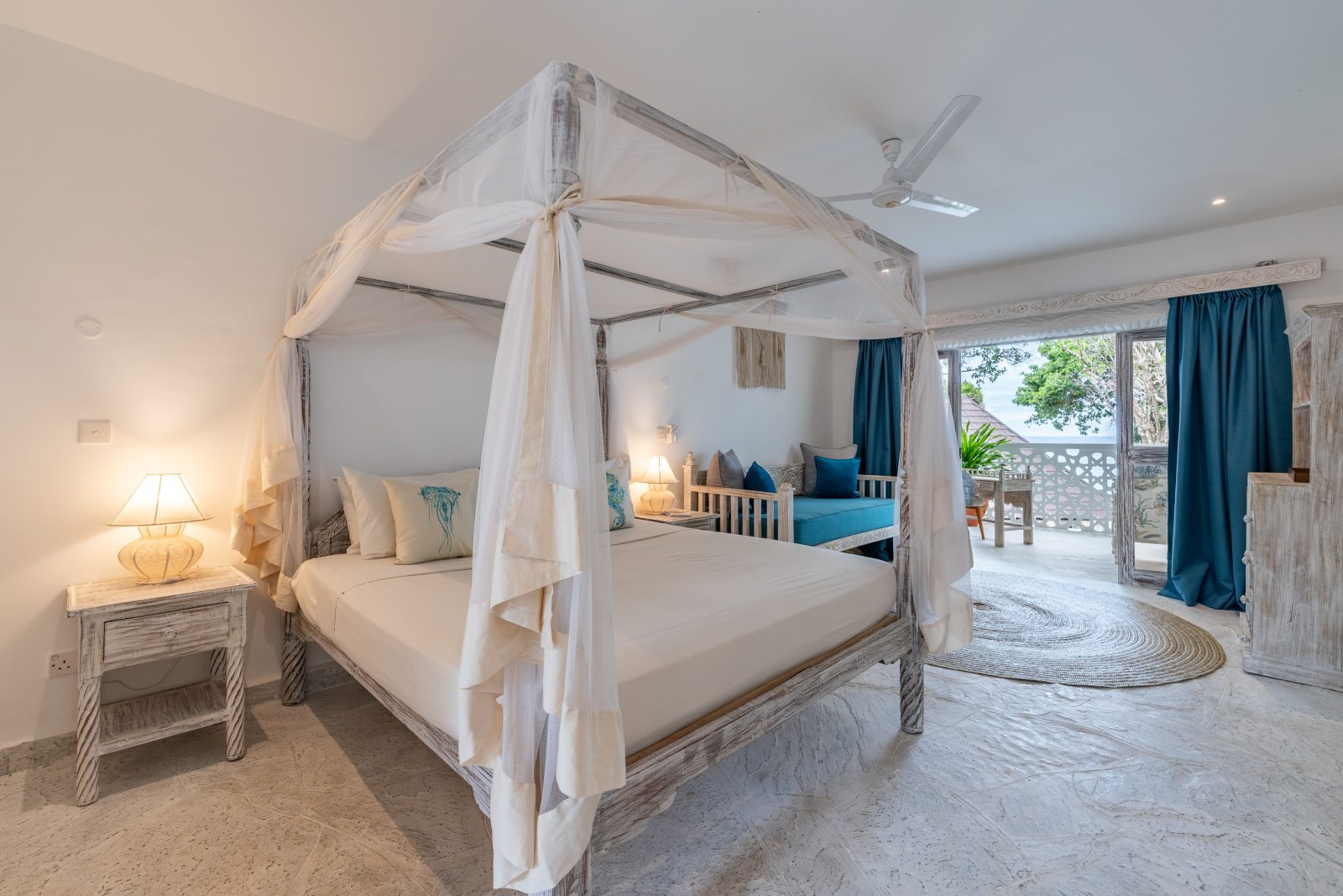 CHALE ISLAND RESORT