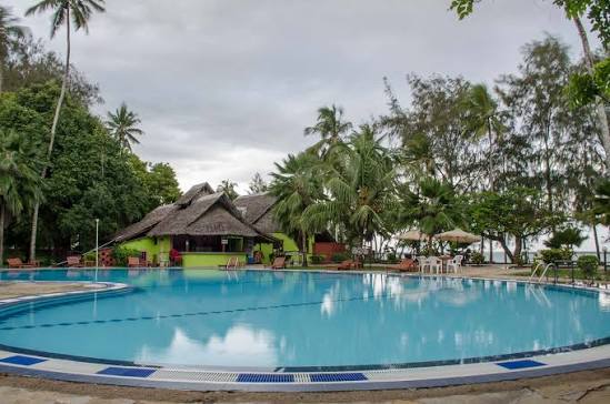 JUMUIA CONFERENCE& BEACH RESORT KANAMAI
