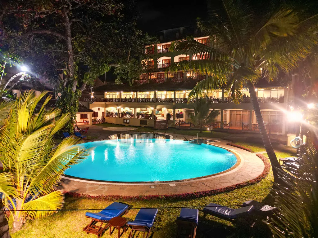 NEPTUNE BEACH RESORT