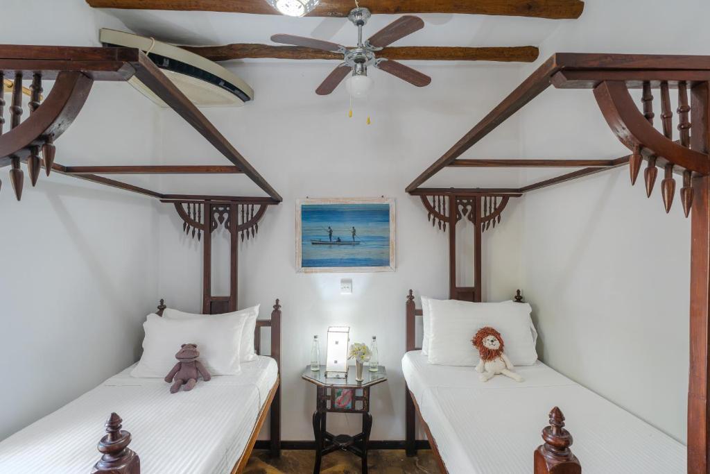 EXPLOREANS BEACH CLUB AND VILLAS WATATU